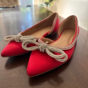 Red bow flats